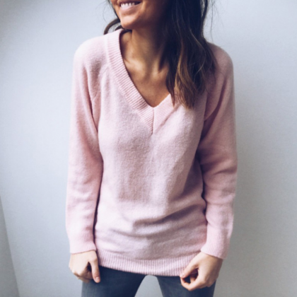 Women V-neck Backless Knitted Sweaters
