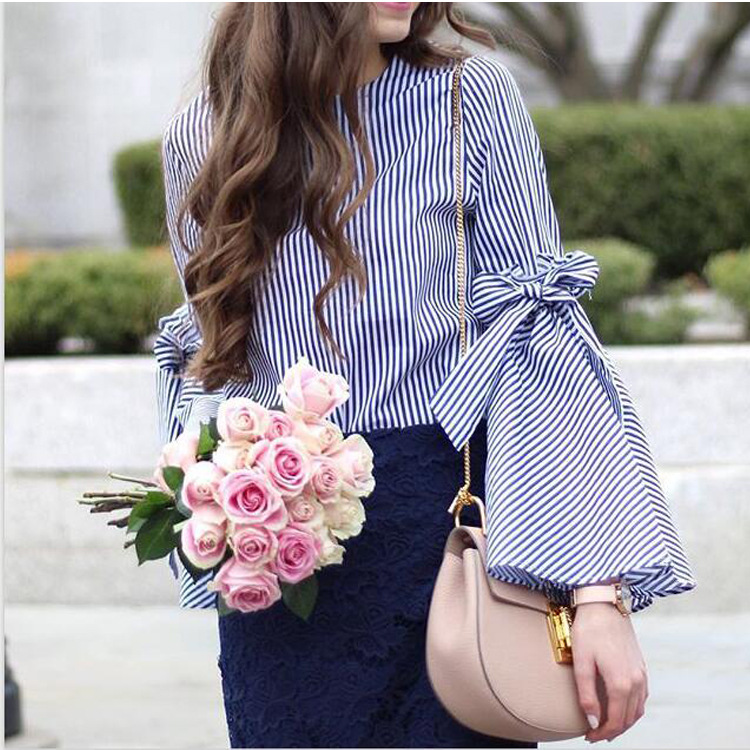 Round Neck Long-sleeved Striped Shirt